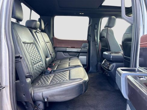 Used 2022 Ford F150 Lariat w/ Equipment Group 502A High image 29