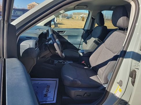 Used 2024 Ford Maverick XLT w/ XLT Luxury Package image 8