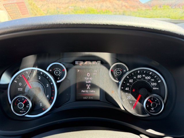 Used 2025 RAM 3500 Big Horn AWD/4WD image 12