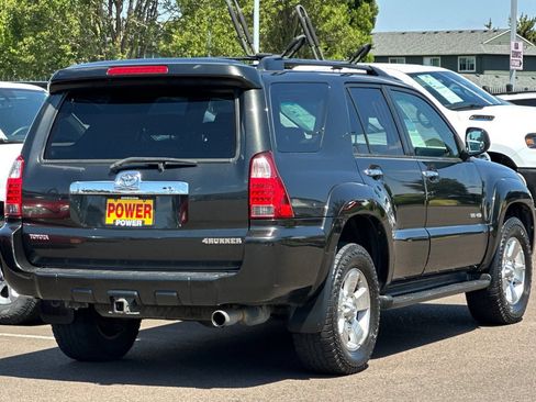 Used 2006 Toyota 4Runner SR5 AWD/4WD image 4