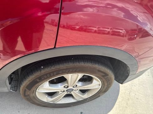 Used 2014 Ford Escape SE FWD image 9