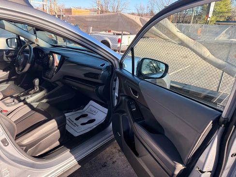 Used 2024 Subaru Crosstrek 2.5i Limited w/ Crosstrek Mirror Package image 23