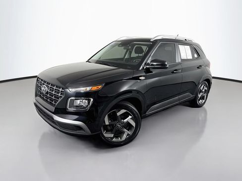 Used 2023 Hyundai Venue SEL FWD image 1