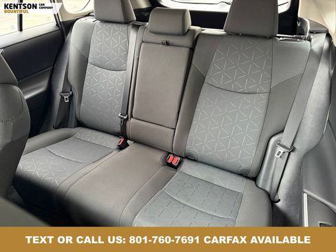 Used 2025 Toyota RAV4 XLE AWD/4WD image 31