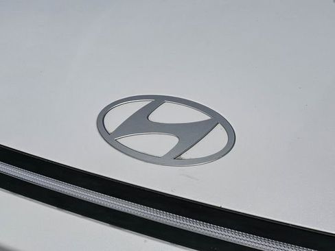 Certified 2025 Hyundai Sonata SE image 13