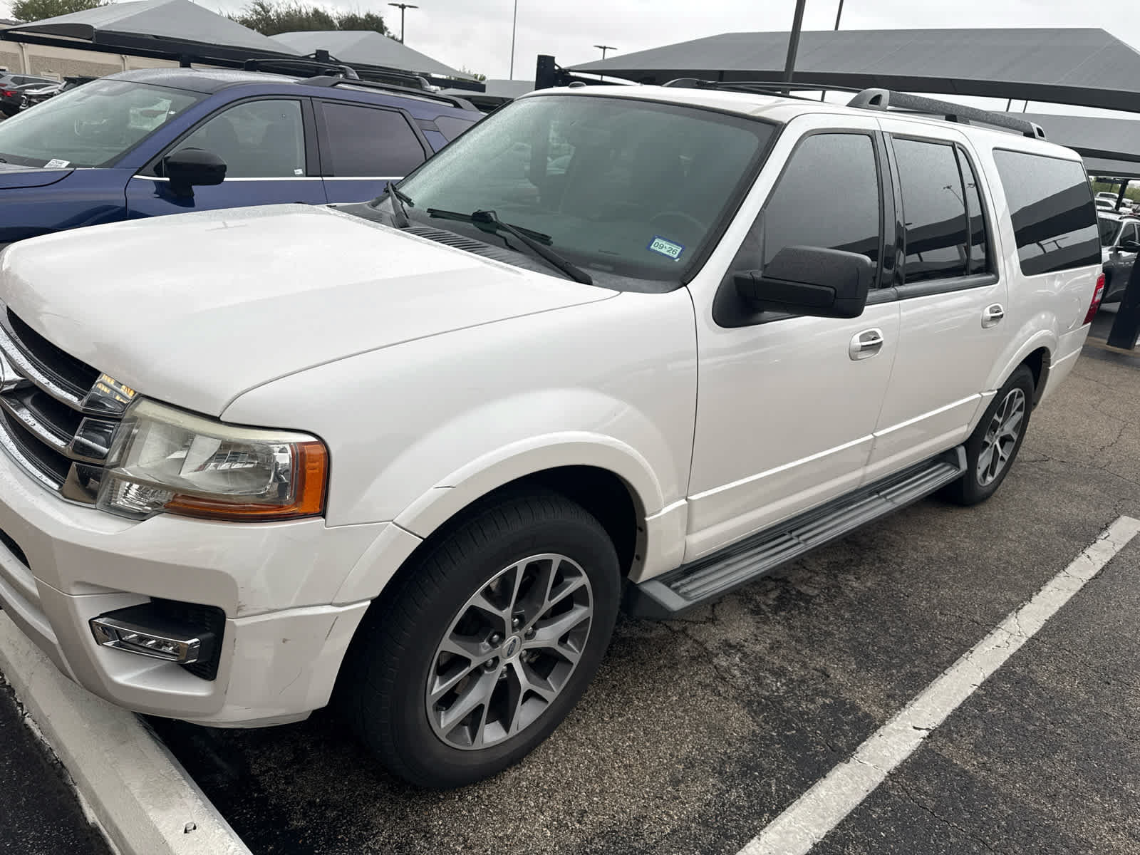 Used 2015 Ford Expedition EL XLT w/ Equipment Group 201A RWD image 4