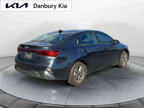 Used 2023 Kia Forte LXS image 6