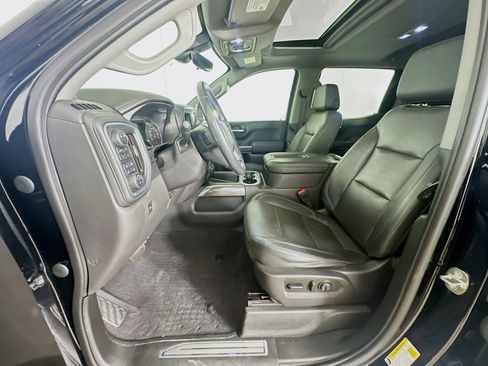 Used 2020 Chevrolet Silverado 1500 LTZ w/ LTZ Premium Package AWD/4WD image 13