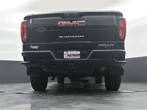 Used 2023 GMC Sierra 1500 AT4X image 46
