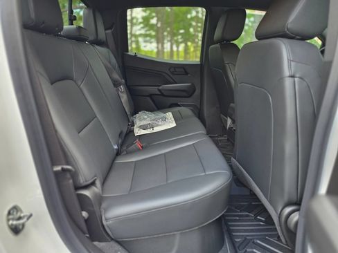 New 2026 Chevrolet Colorado W/T w/ WT Custom Package RWD image 19