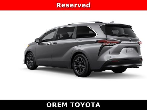 New 2026 Toyota Sienna Platinum AWD/4WD image 6