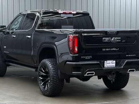Used 2026 GMC Sierra 1500 Denali Ultimate AWD/4WD image 3
