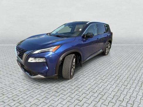 Certified 2023 Nissan Rogue Platinum w/ Platinum Premium Package AWD/4WD image 3