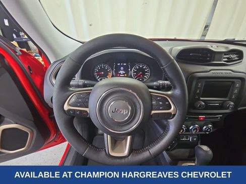 Used 2015 Jeep Renegade Latitude w/ Cold Weather Group AWD/4WD image 14