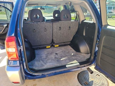 Used 2004 Toyota RAV4 2WD image 12