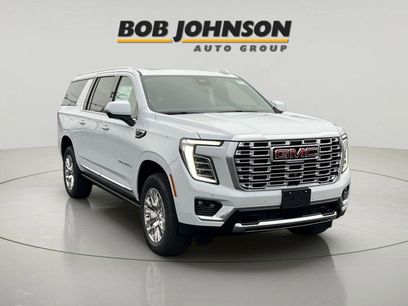 New 2026 GMC Yukon XL Denali w/ Sun & Power Step Package