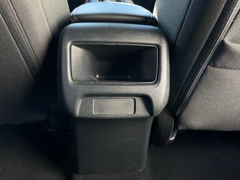 Used 2024 Honda HR-V Sport image 36