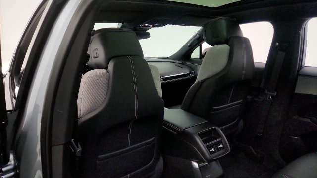 Used 2024 Cadillac Lyriq Tech w/ Driver Assist Package AWD/4WD image 45