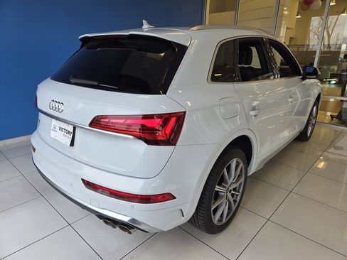 Used 2022 Audi SQ5 Premium Plus w/ Premium Plus Package image 6