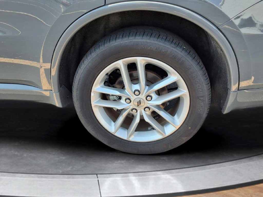 Used 2024 Dodge Durango GT AWD/4WD image 17