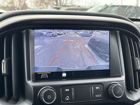 Used 2022 Chevrolet Colorado Z71 image 27