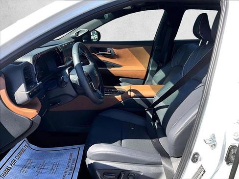 Used 2026 Toyota Crown Limited w/ Advanced Technology Package image 25