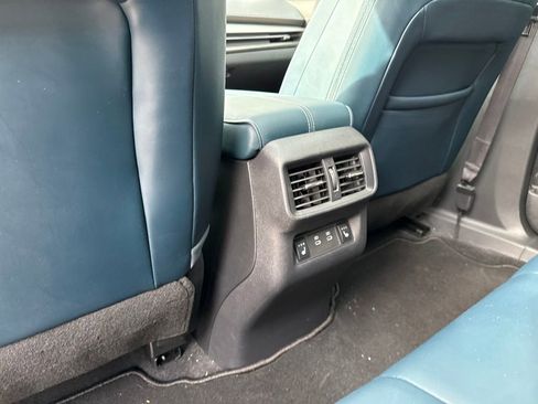 Used 2025 Nissan Murano Platinum w/ Cargo Package image 25