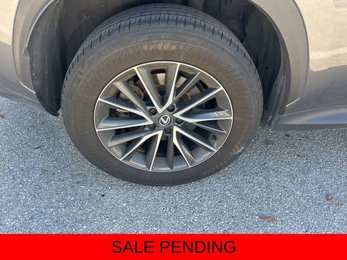 Used 2024 Lexus NX 250 FWD image 11