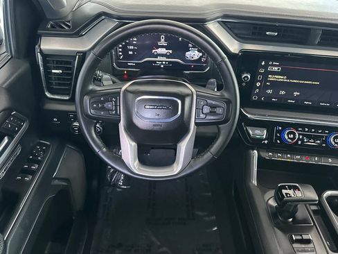 Used 2025 GMC Sierra 1500 Denali AWD/4WD image 17