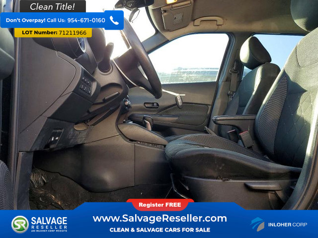 Used 2020 Nissan Kicks S FWD image 9