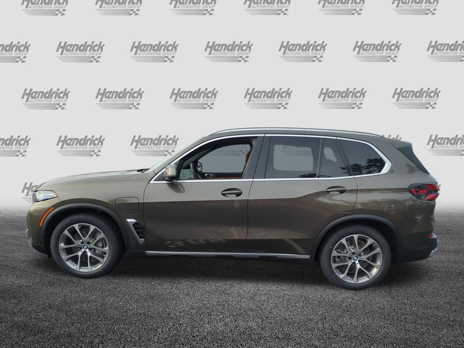 Certified 2026 BMW X5 xDrive50e AWD/4WD image 7