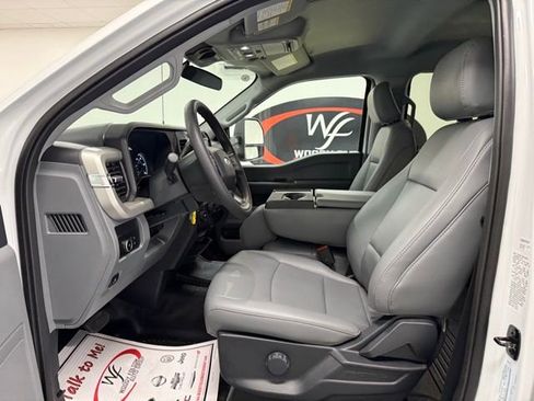 New 2026 Ford F350 XL w/ XL Chrome Package image 9