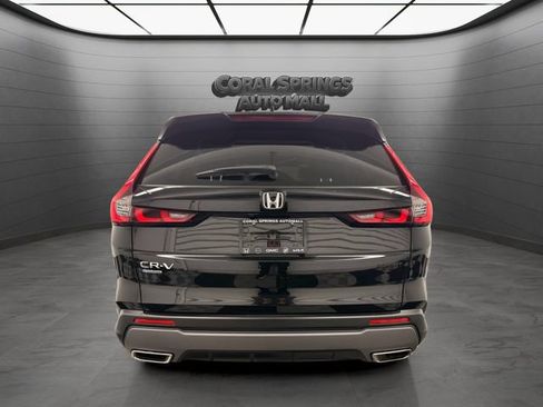 Used 2025 Honda CR-V Sport image 4
