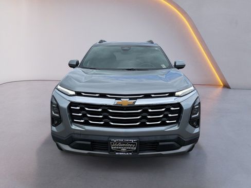 Used 2025 Chevrolet Equinox LT w/ Convenience Package II AWD/4WD image 8
