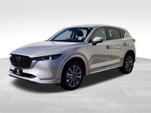 Certified 2025 MAZDA CX-5 AWD 2.5 S w/ Premium Plus Pkg image 4