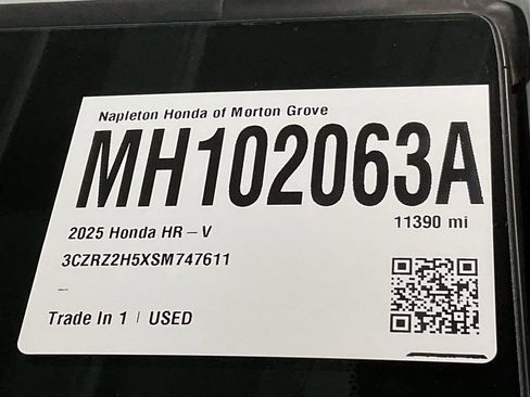 Used 2025 Honda HR-V Sport image 33