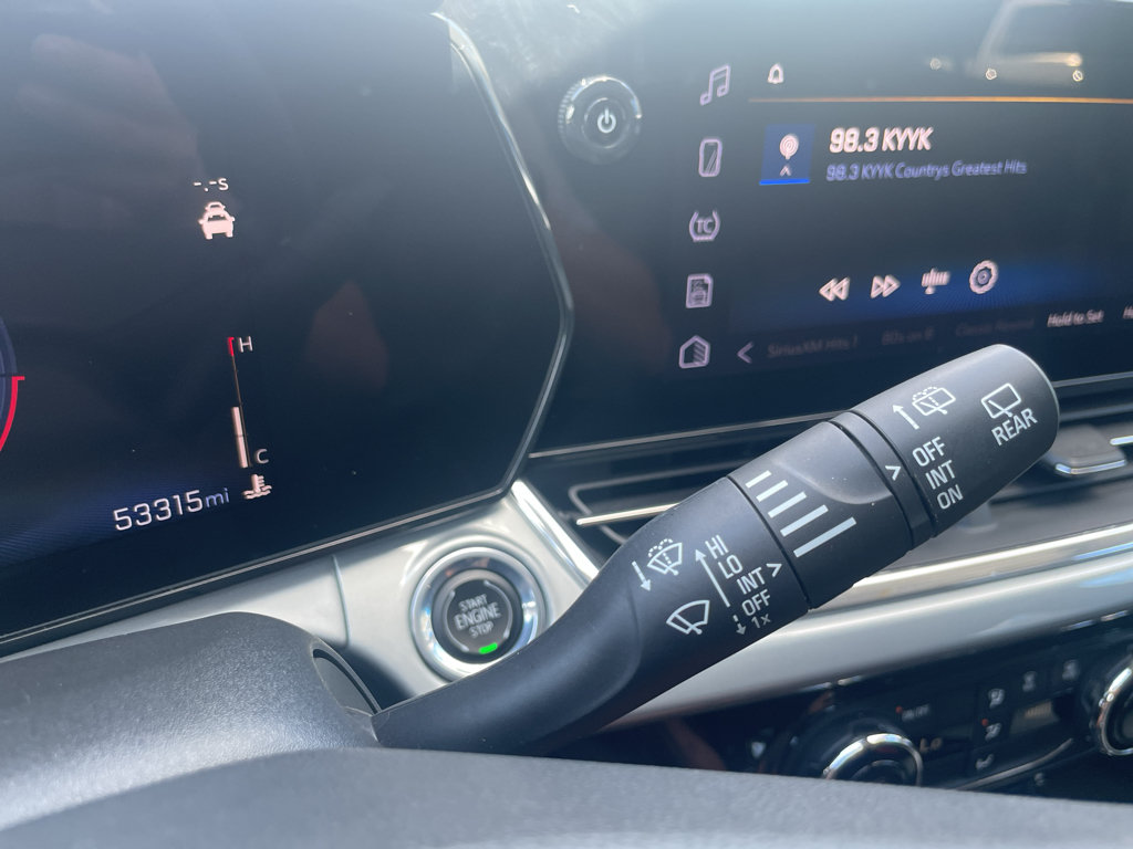 Used 2025 Chevrolet Trax LT FWD image 23
