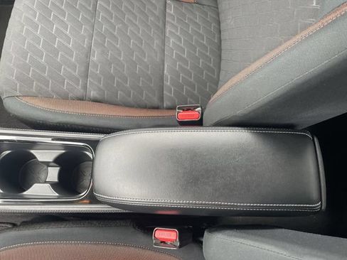 Used 2024 Nissan Kicks SR FWD image 27