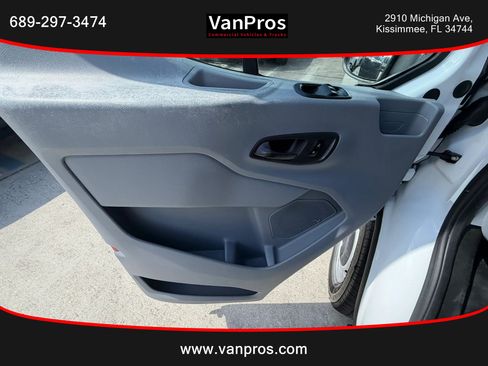 Used 2015 Ford Transit 250 130 Medium Roof RWD image 8