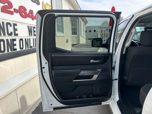 Used 2022 Toyota Tundra SR5 w/ Convenience Package image 26