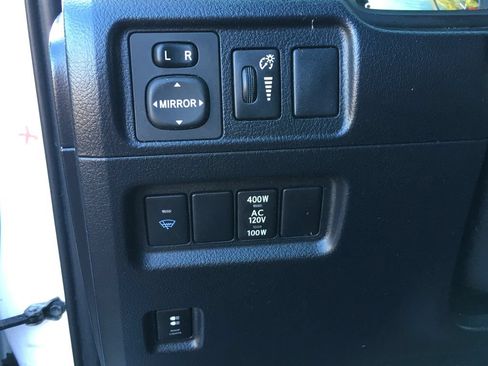Used 2018 Toyota 4Runner TRD Pro AWD/4WD image 19