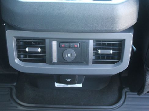 New 2026 Ford F350 Lariat w/ Lariat Ultimate Package AWD/4WD image 18