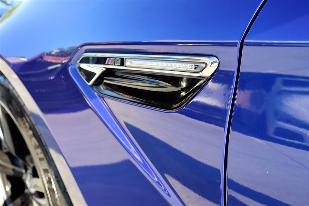 Used 2015 BMW M6 Convertible RWD image 19