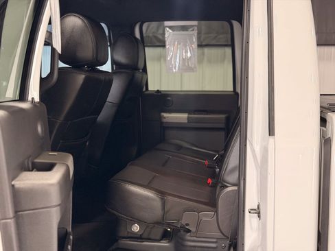 Used 2015 Ford F250 Lariat w/ Lariat Interior Package AWD/4WD image 23