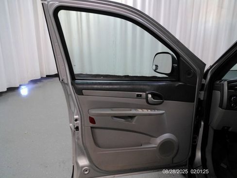 Used 2006 Buick Rendezvous CX image 15