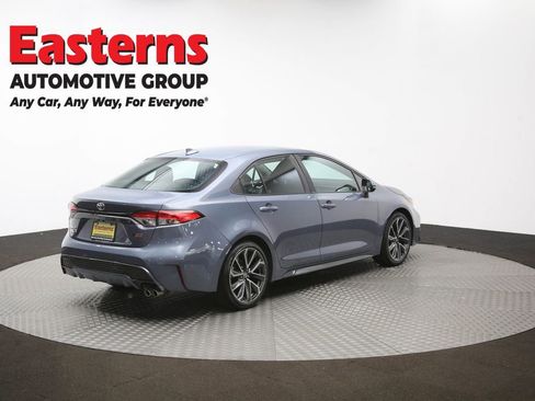 Used 2021 Toyota Corolla SE w/ SE Premium Package FWD image 41