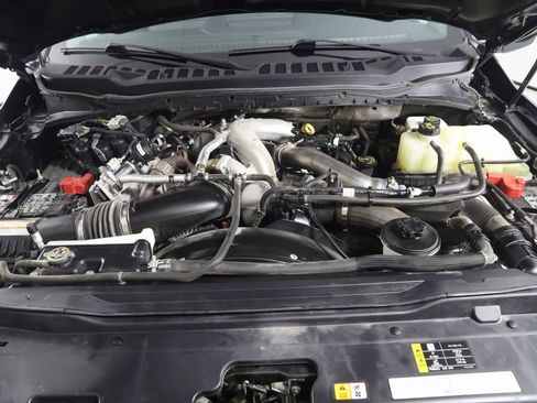 Used 2023 Ford F350 XLT image 43