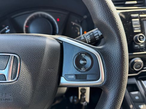 Used 2019 Honda CR-V LX image 13