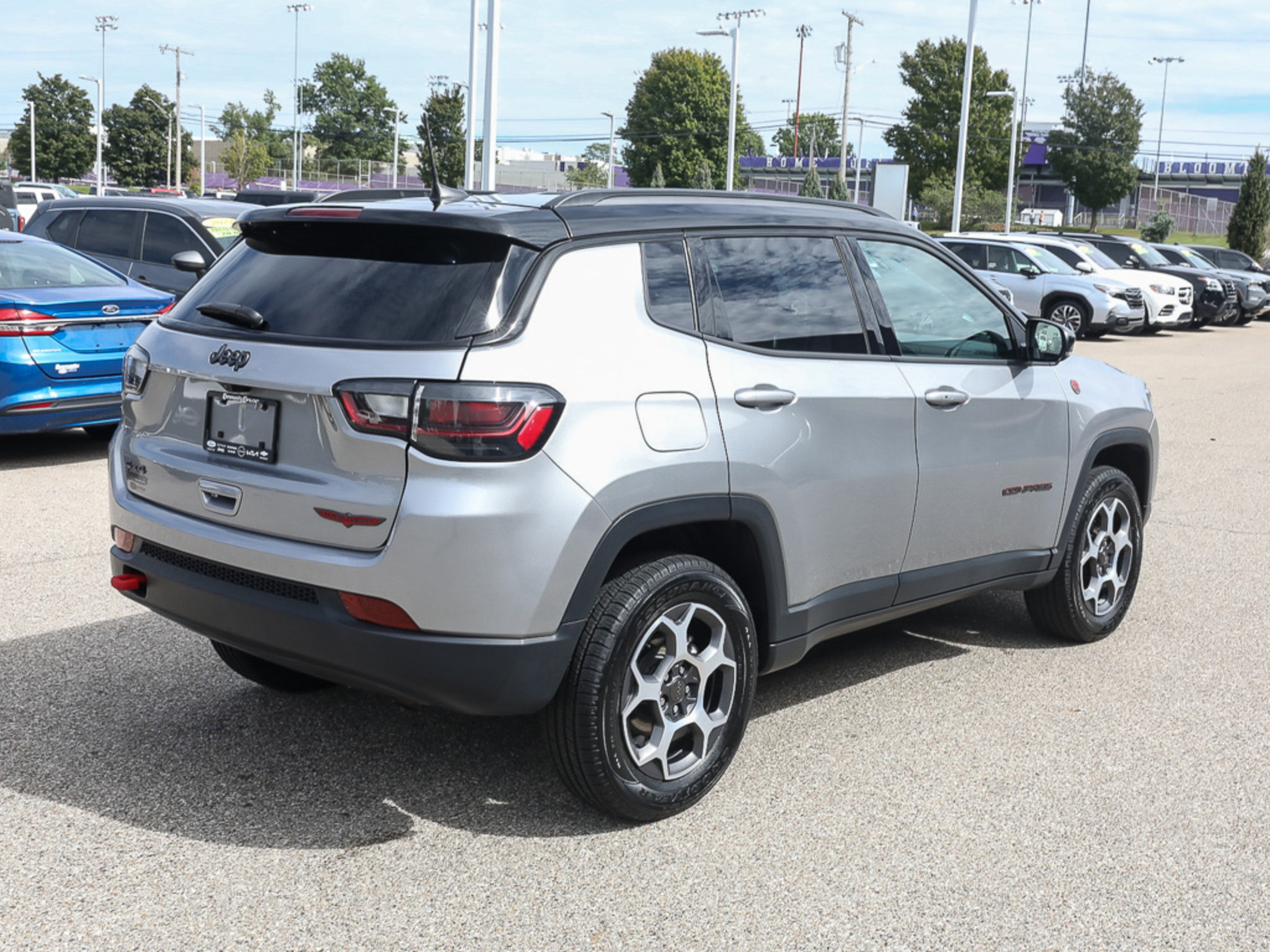 Used 2022 Jeep Compass Trailhawk w/ Trailhawk Elite Group AWD/4WD image 7