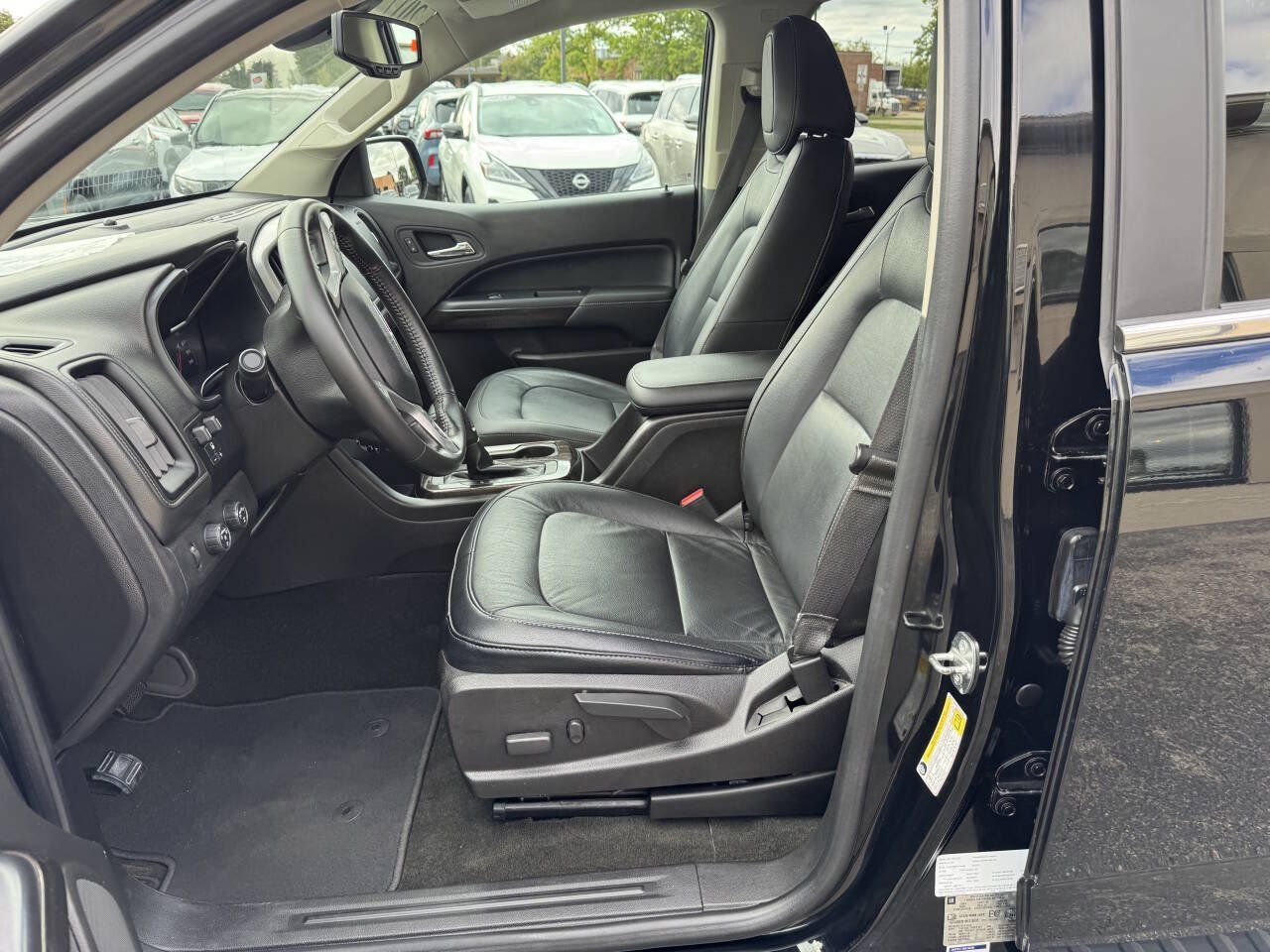 Used 2017 GMC Canyon SLT w/ Trailering Package AWD/4WD image 7